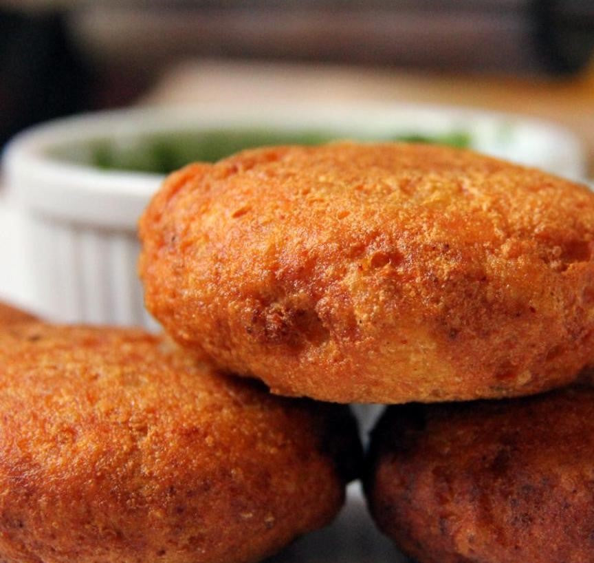 Home-cooked Aloo(Potatoes) Tikki (cakes) — Indian potato dish by Saakshi's Kitchen