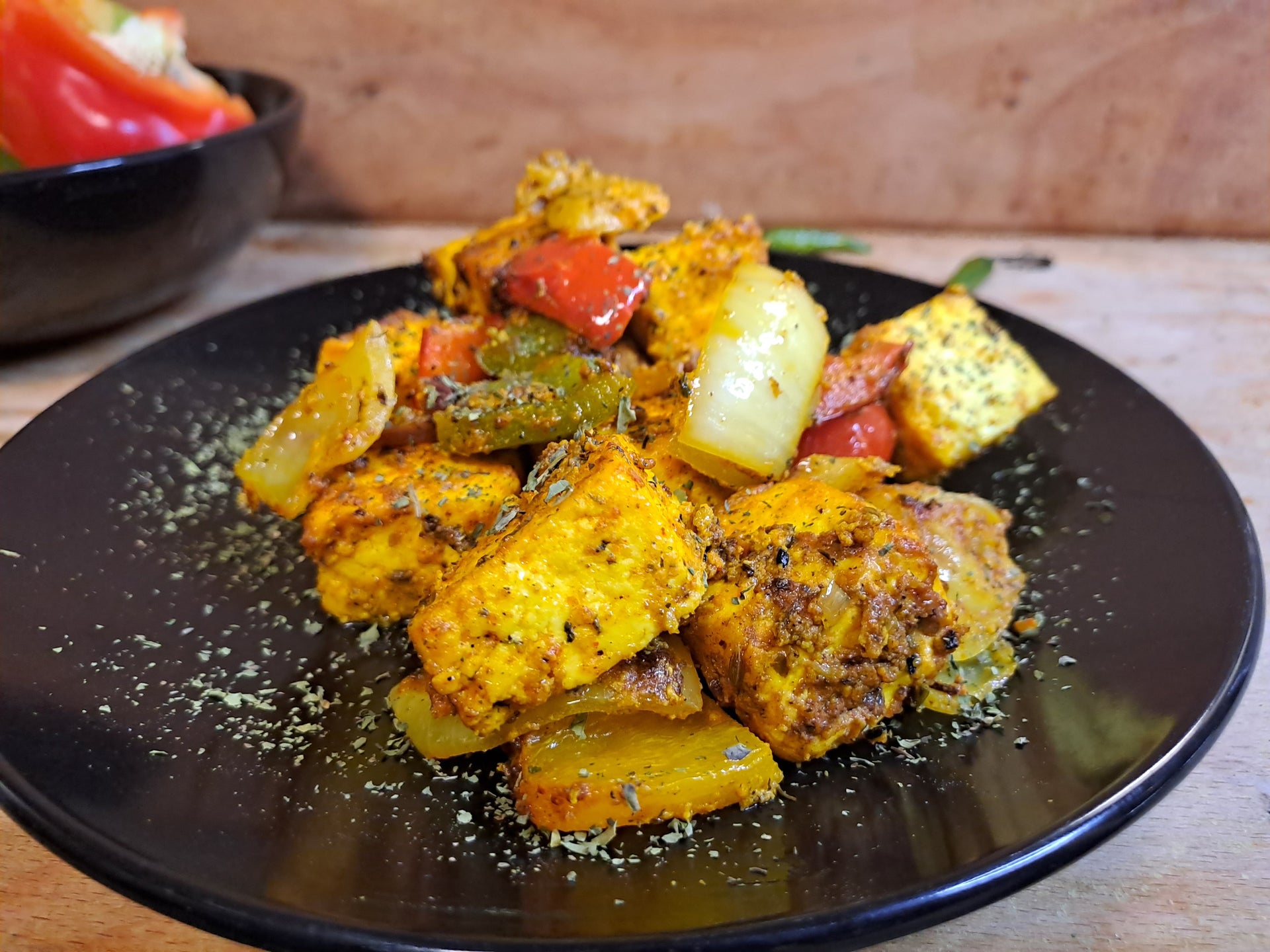 Home-cooked plated Indian meal from Home Chef Saakshi — dal, sabzi and roti